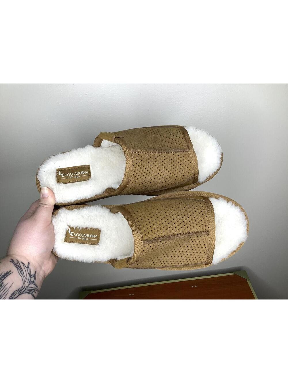 < Men’s Koolaburra by UGG Dawsen Slippers Size 8 > - Picture 2 of 5